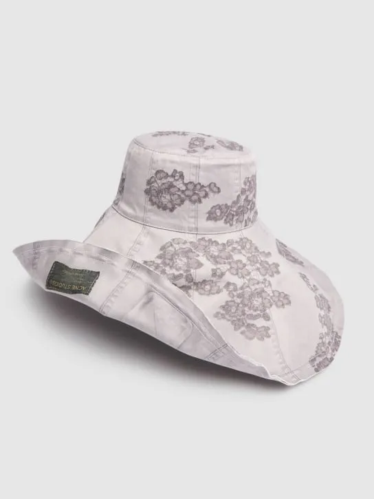 Acne Studios   Tromp l&#x27;oeil lace print canvas hat 